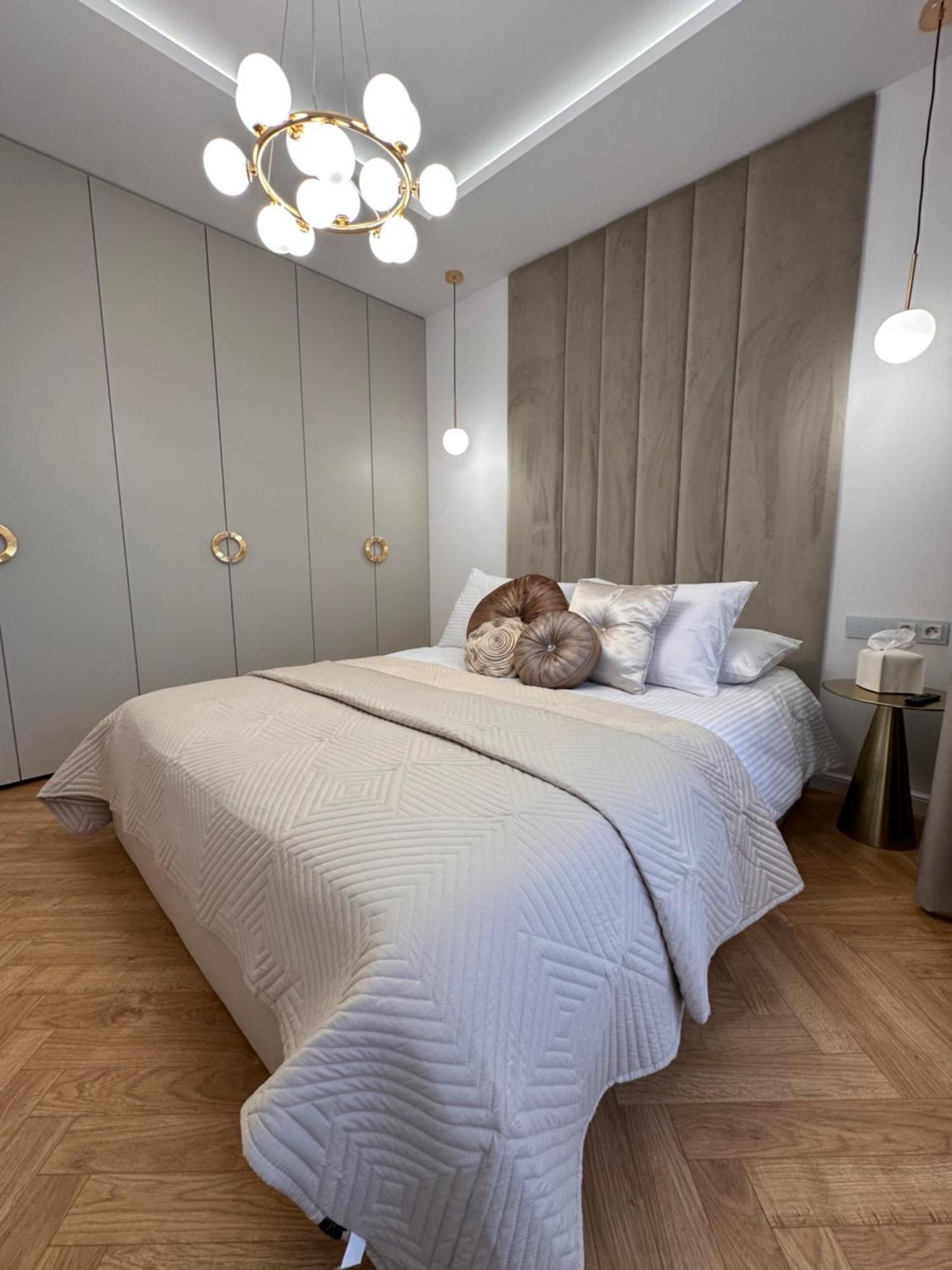 Taupe II Wyjatkowy Apartament W Centrum Lodzi Luaran gambar