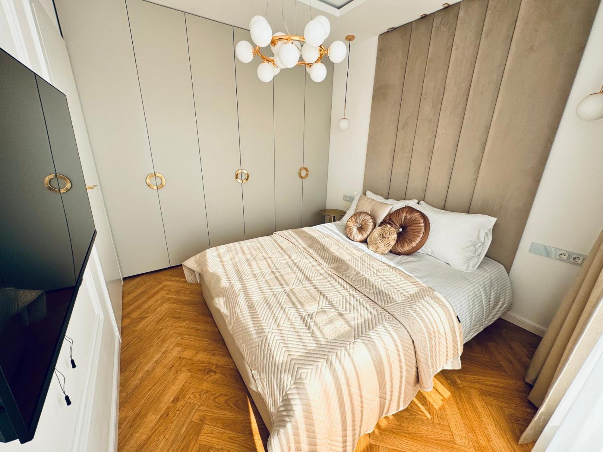 Taupe II Wyjatkowy Apartament W Centrum Lodzi Luaran gambar